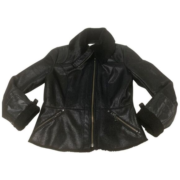 Cache Bomber Jacket  - Picture 1 of 7